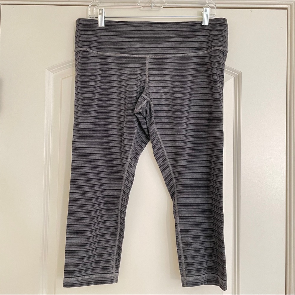 Lululemon Cropped Leggings